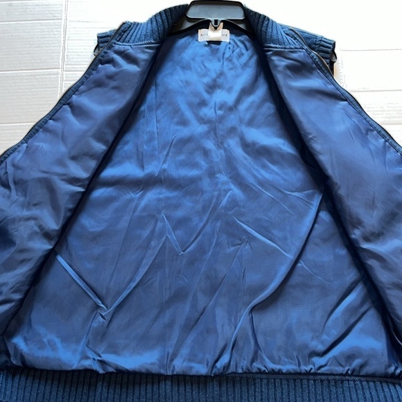 VTG-Alfred Dunner- 12-navy blue-corduroy sleeveless zip up vest lined rib detail - Picture 9 of 12